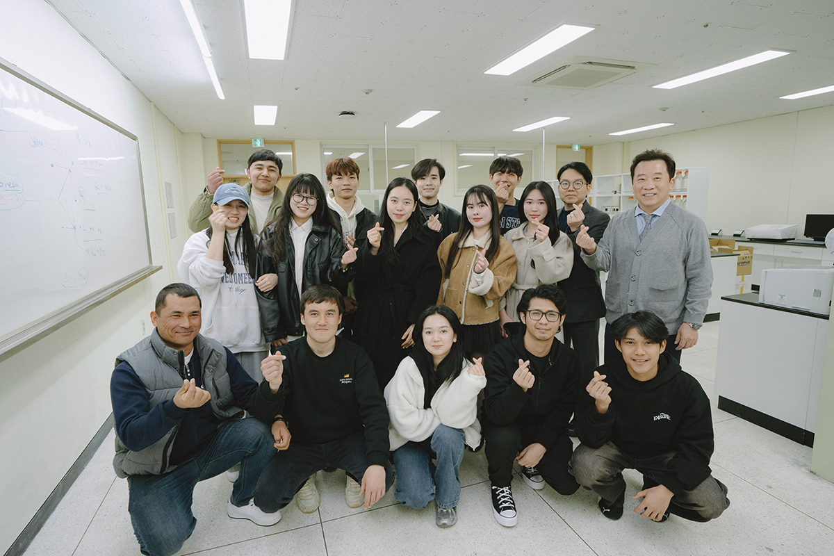 글로벌섬유패션비지니스과 이미지